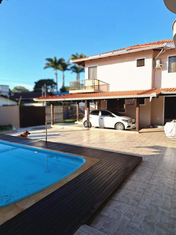 Casa - Venda - Centro - Cambori - SC